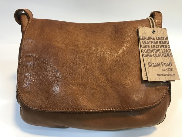 Gianni Conti sac à main cuir vintage porté bandoulière 420 3341, collection Shelly