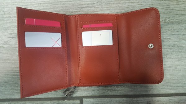 Fuchsia portefeuille RFID en croûte de cuir F9831-2, collection Flirt