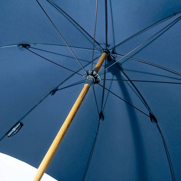 Le parapluie de Cherbourg modèle Le Pébroque poignée courbée